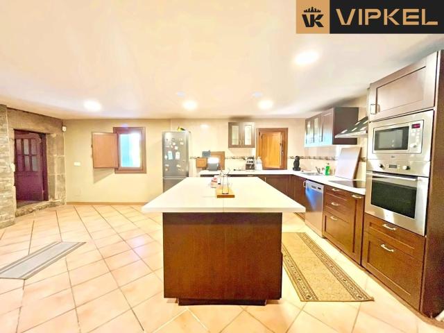 Villa en venta en Curtis La Coruña