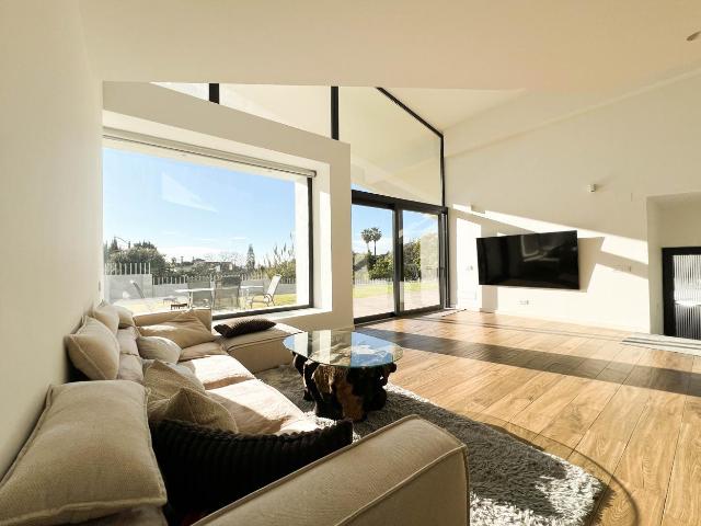Villa en venta en Estepona Málaga