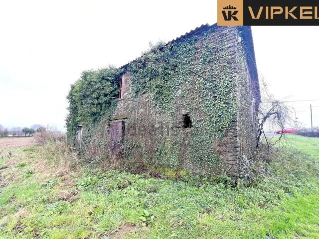 Villa en venta en Frades La Coruña