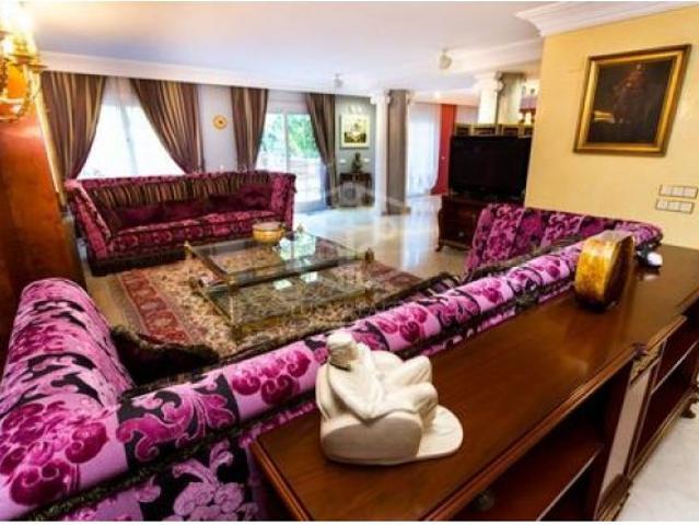 villa en Venta en Gava. UEBZ T1134