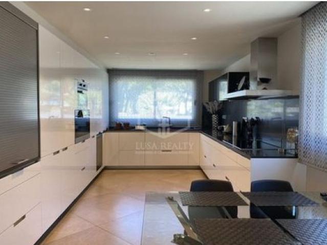 villa en Venta en Gava. UEBZ T629