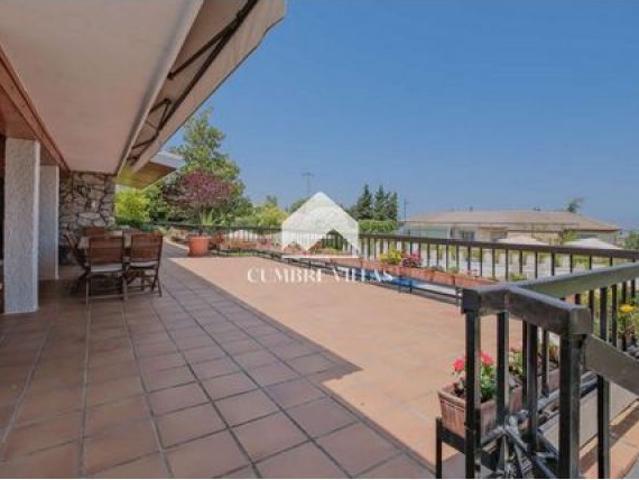 villa en Venta en Gojar. ADTN T1930