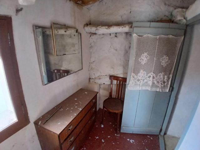 Villa en venta en La Ginebrosa Teruel