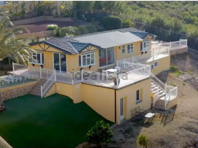 Villa en Venta en la Nucia, Alicante