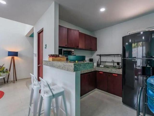 Villa en venta en la playa de de Chicxulub Puerto, a una cuadra del mar
