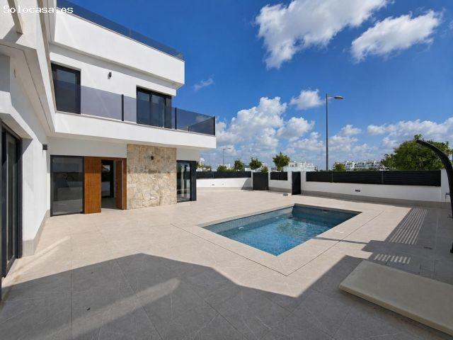 Villa en Venta en Los Alcázares, Murcia