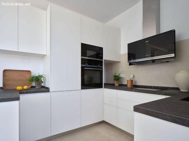 Villa en Venta en Marbella, Málaga