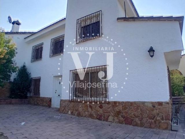 Villa en Venta en Montserrat