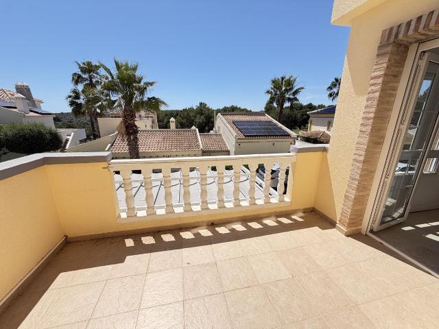Villa en venta en Orihuela Alicante