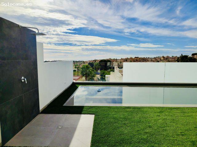 Villa en Venta en Orihuela, Alicante