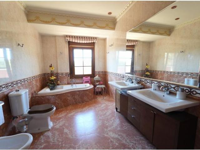 Villa en Venta en Orihuela Costa, Alicante