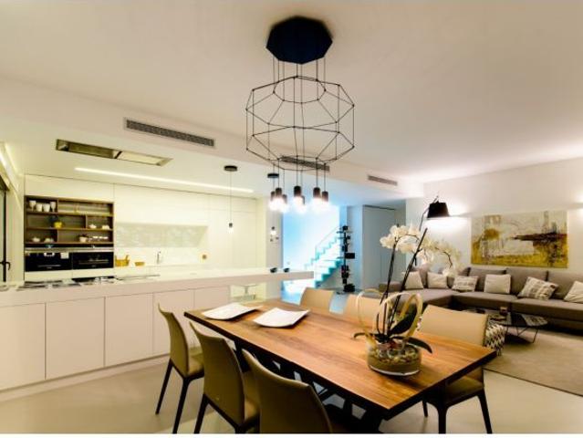 Villa en Venta en Orihuela Costa, Alicante