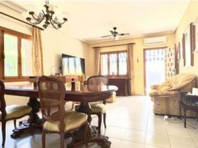 villa en Venta en Orihuela Costa. ETRV T8845