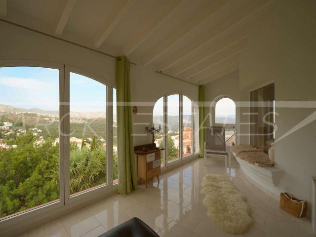 Villa en venta en Pego Alicante