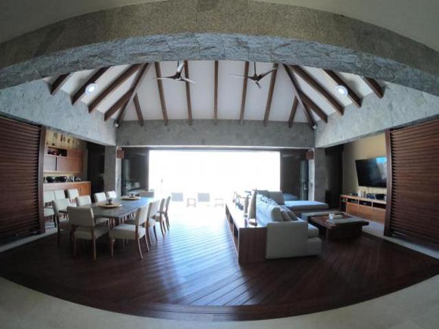 Villa en Venta en Real Diamante, con Vista a Puerto Marques