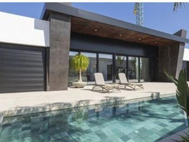 villa en Venta en Rojales. ETRV T9861