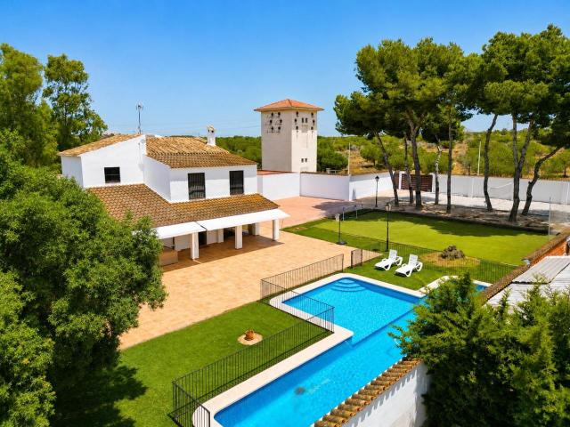 Villa en venta en Santa Pola Alicante
