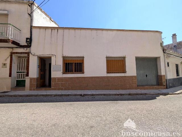 Villa en venta Linares