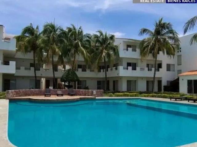 Villa en Venta remodelada 4 recamaras Ixtapa