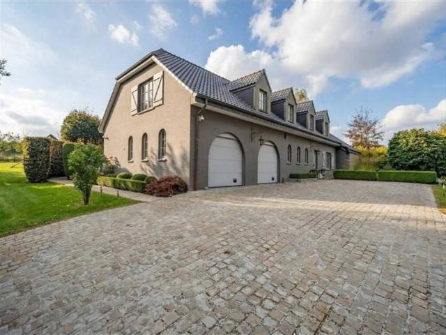 Villa en Vente à Bastogne