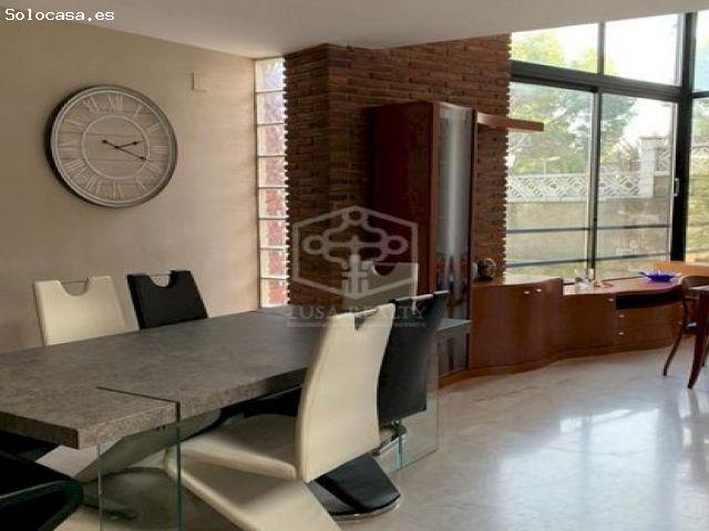 villa en Alquilar en Castelldefels. UEBZ T1634