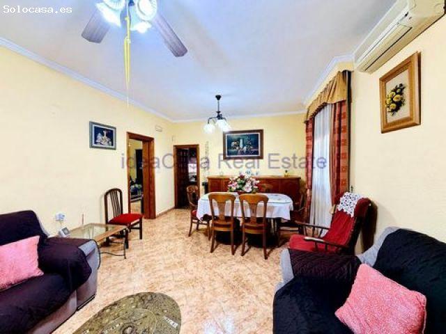 villa en Alquilar en Malaga. YYNA T60