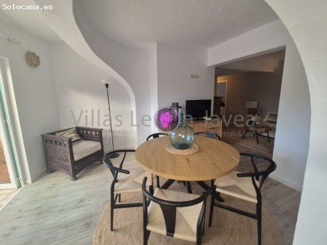 Villa en alquiler ANUAL a tan solo 200m de la playa Playetes en Moraira