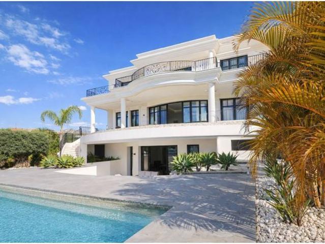 Villa en Alquiler en Benahavís, Málaga