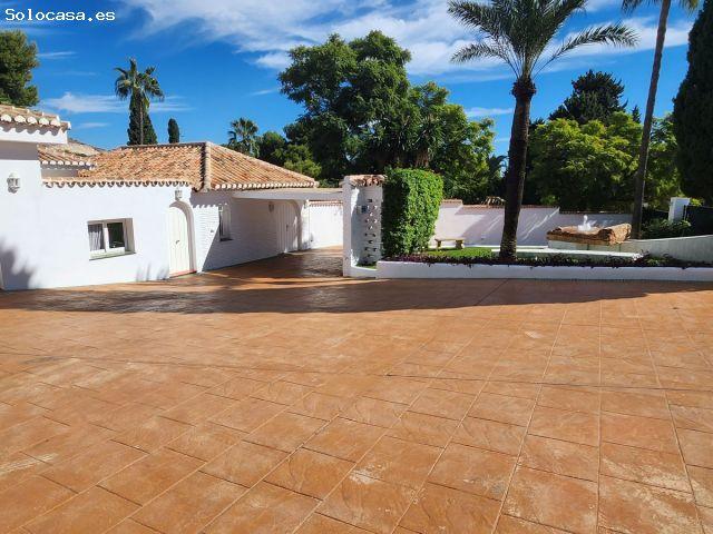 Villa en Alquiler en Benalmádena Costa, Málaga