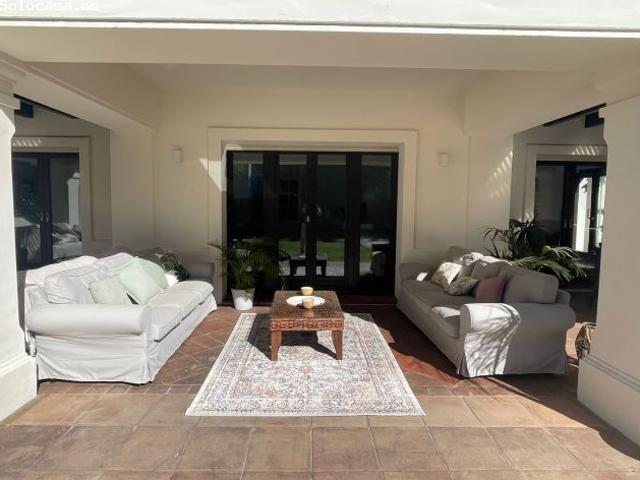 Villa en Alquiler en Estepona, Málaga