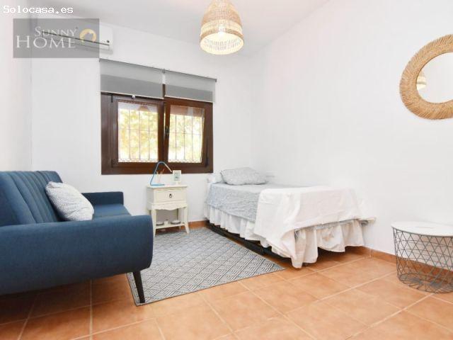 Villa en alquiler en La Cala del Moral Disponible de septiembre 2025 a junio