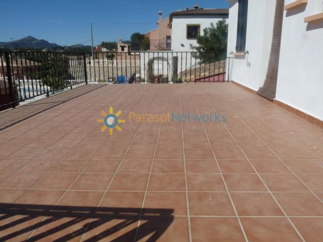Villa en alquiler en La Font d'En Carròs Valencia