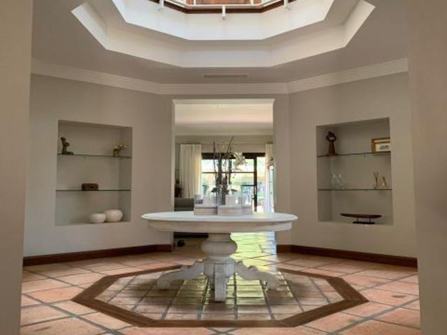 Villa en Alquiler en Marbella, Málaga