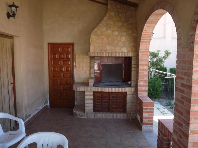 Villa en alquiler en Oliva Valencia