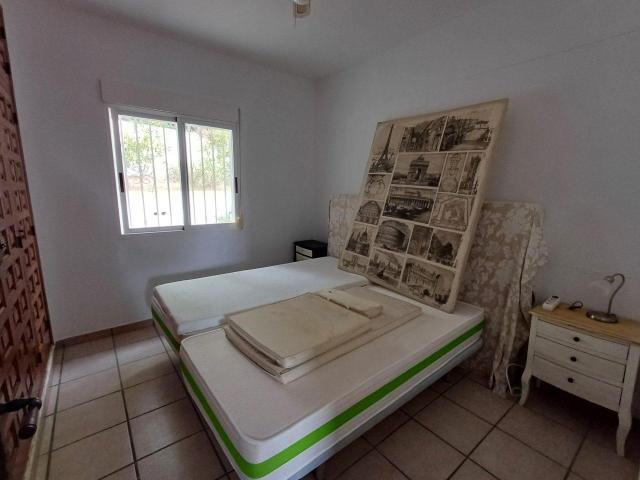 Villa en alquiler en Oliva Valencia