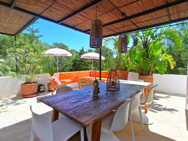 Villa en alquiler en Santa Eulalia del Río Baleares