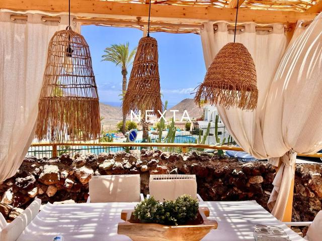 Villa en Arona en Chayofa con 2 apartamentos independientes. 160m² Arona