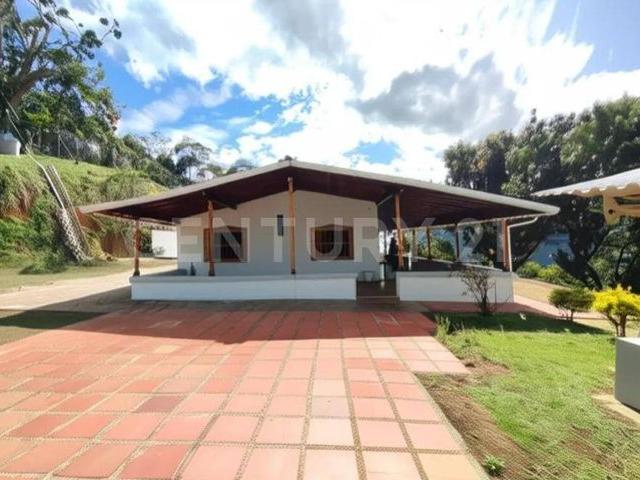 Villa en arriendo en Barbosa