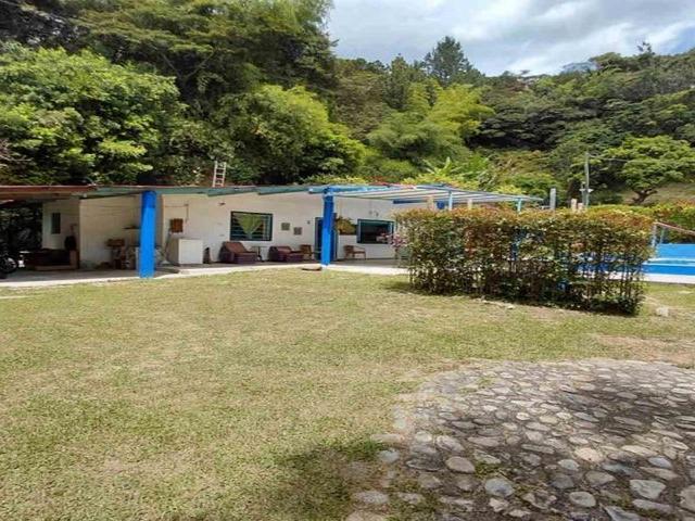 Villa en arriendo en Barbosa