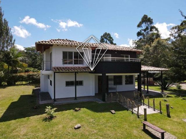 Villa en arriendo en El Carmen de Viboral