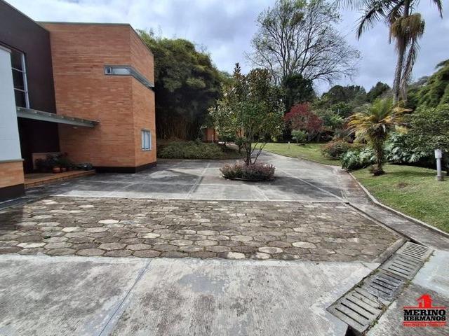 Villa en arriendo en Guarne