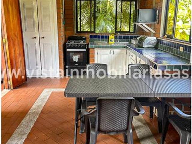 Villa en arriendo en Palestina