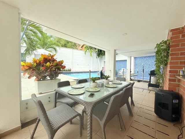 Villa en arriendo en Santafé de Antioquia