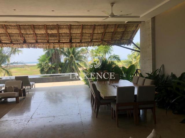 Villa en Club de Golf de Tres Vidas, Plan de los Amates en Venta