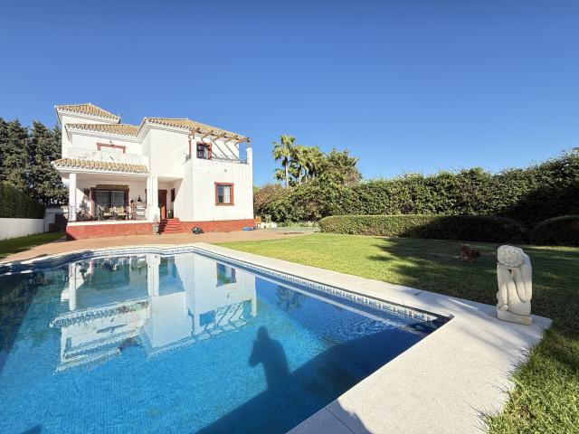 Villa en Guadalmina Baja San Pedro De Alcántara