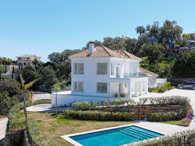 Villa en La Mairena Marbella