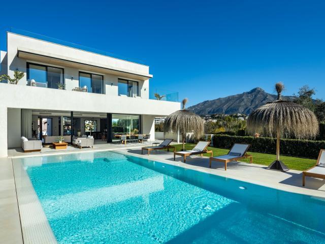 Villa en Nueva Andalucia Marbella