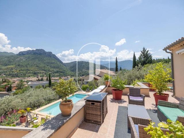 Villa en position dominante à vendre à Buis les Baronnies 295m² Buis les Baronnies