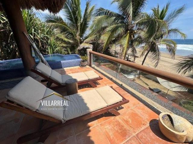 VILLA EN PLAYA BLANCA