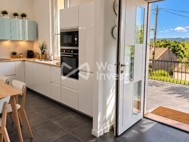 Villa entièrement rénovée au calme pour deux familles 130m² Marseille 11ème
